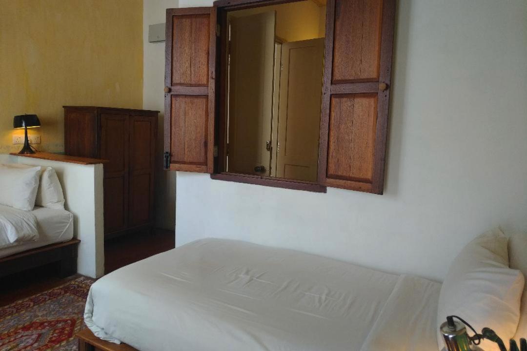 Ren I Tang Heritage Inn George Town Exteriör bild