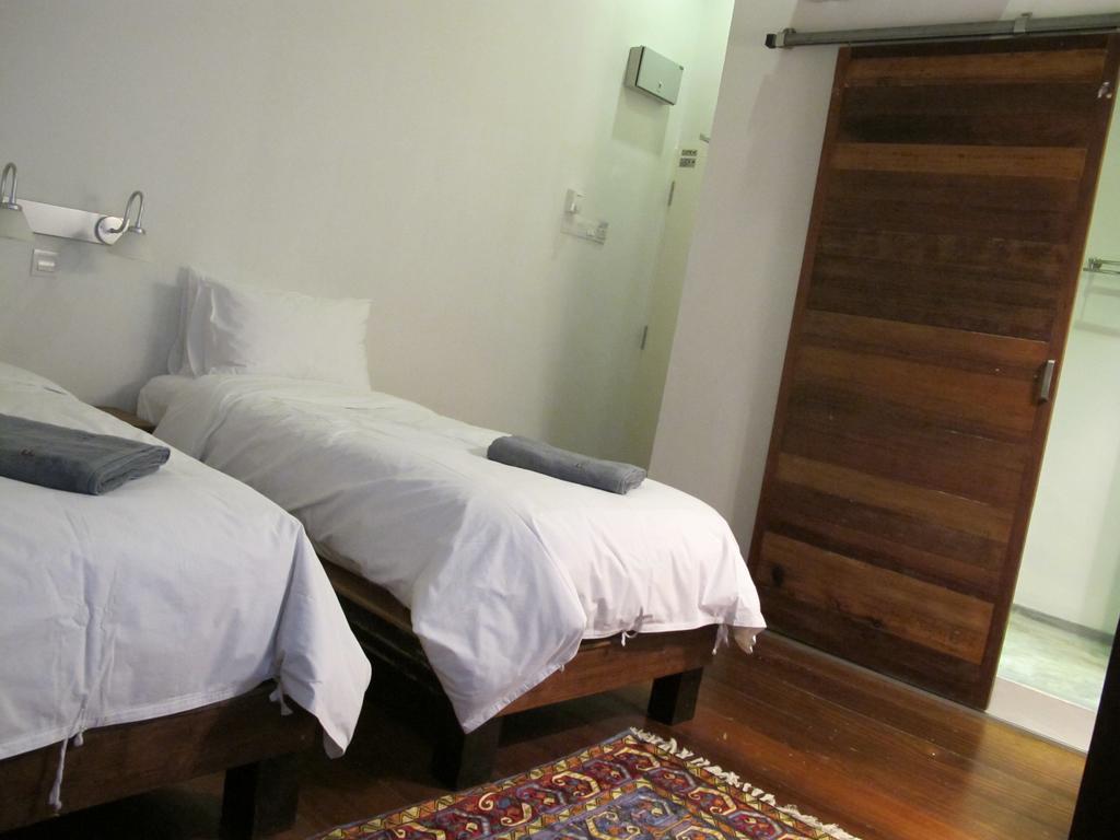 Ren I Tang Heritage Inn George Town Exteriör bild